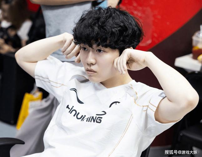 爆料人：Rookie回归赛训TheShy没回来！Jwei去联络了WE但是没成