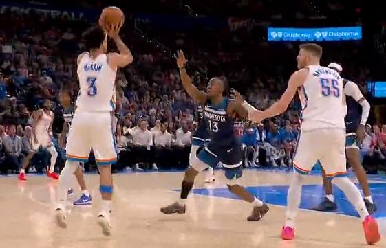 哈滕：麦凯恩人品出众很好地融入了球队要称赞普雷斯蒂签人眼光