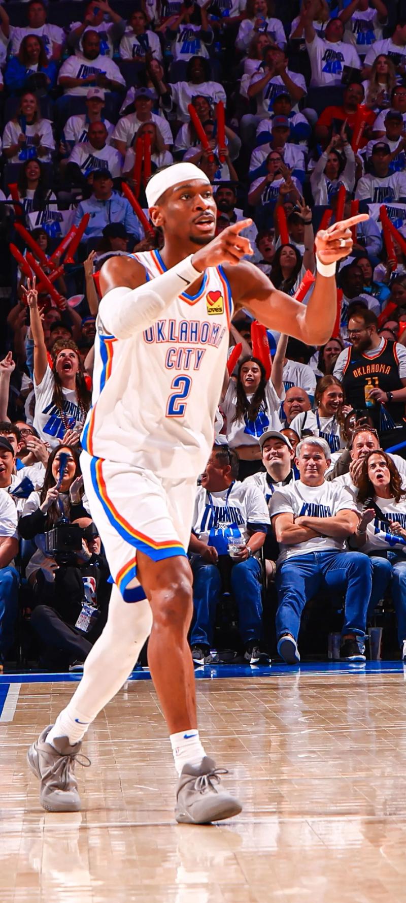 亚历山大30分4助，雷霆依靠38次罚球险胜尼克斯！布伦森30+5