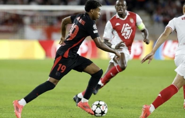 每体：西班牙将慎用亚马尔，他们也不希望球员在世界杯前受伤