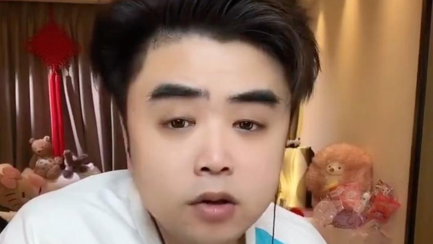 朱开：TES输AL很正常但Tian和哥哥不像以前配合很久的队友