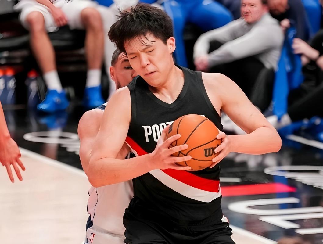 NBA官宣开拓者违规接触杨瀚森罚款10万!2高管停薪停职!