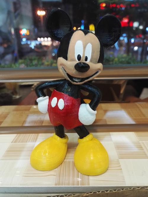 米奇:球队还有很多地方需要改进会坚持高标准不断变得更好